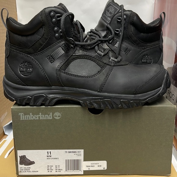 BNWT Mens Timberland boots Black size 11 - Picture 2 of 12
